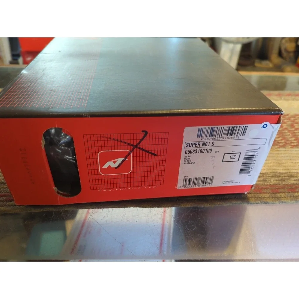 NEW Nordica Super N01 S KIDS/BOYS/GIRLS US 10.5 Youth‎ Ski Boots 165